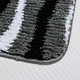 Minimalist design
Zebra pattern
Plush bath mat
water uptake
antiskid
Aesthetic decorative floor mat