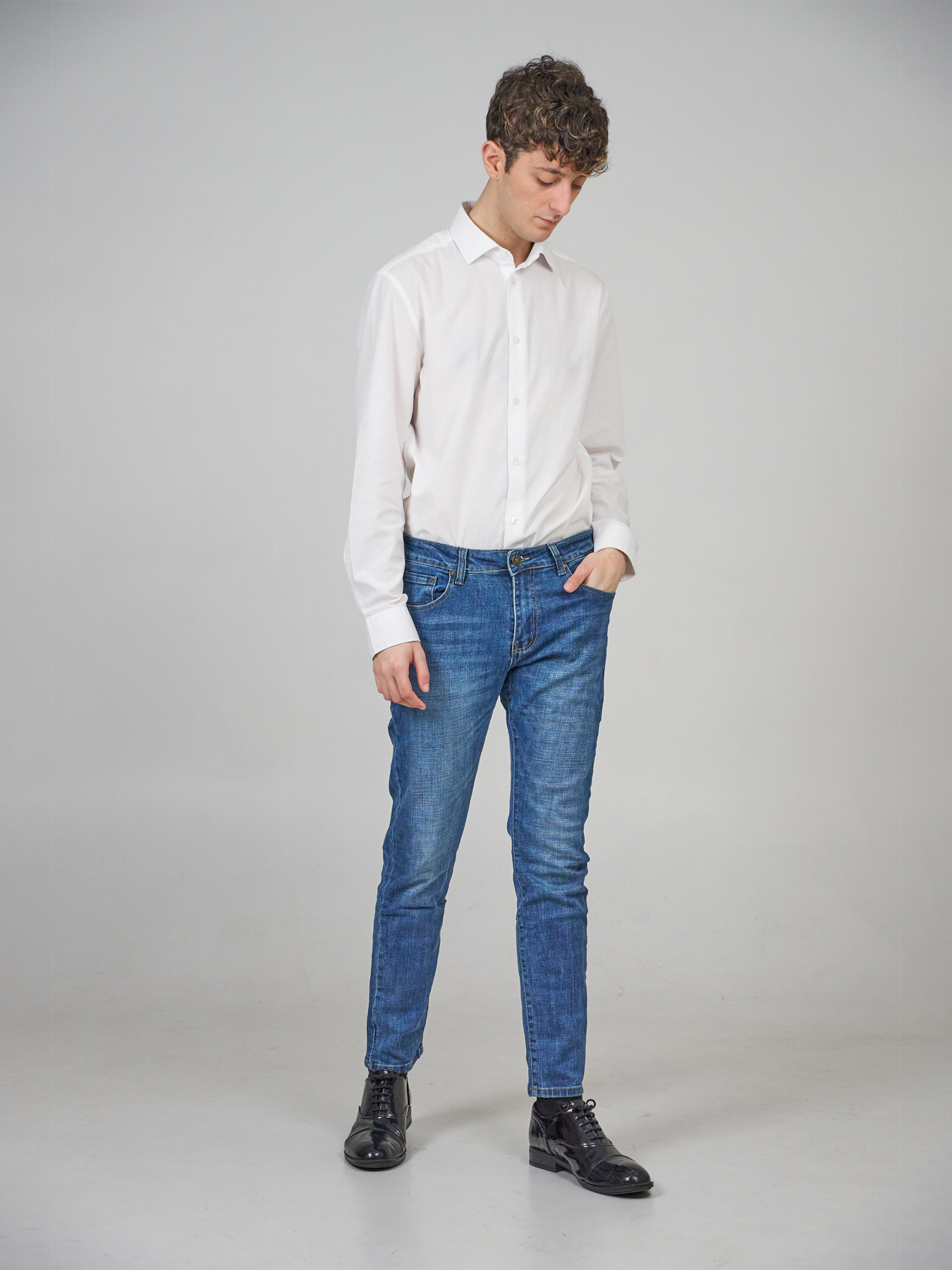 stretch cropped jeans