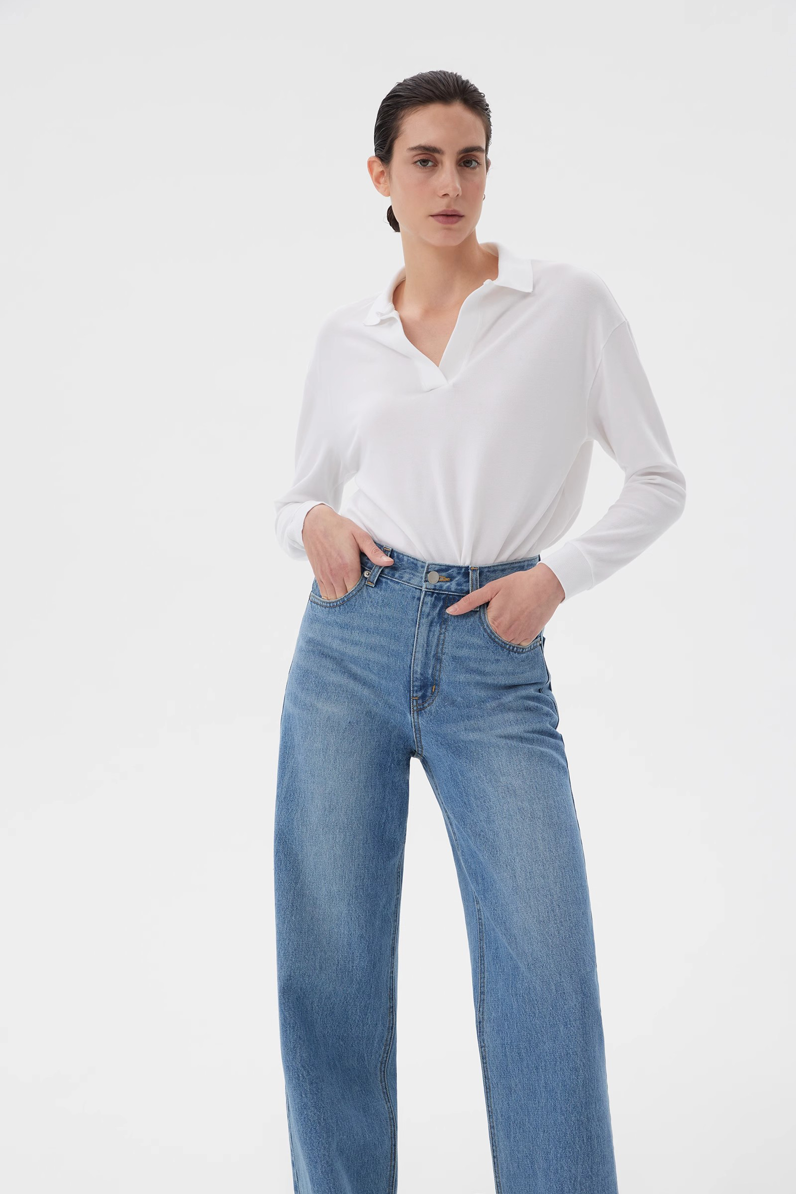 high waisted straight leg light wash jeans