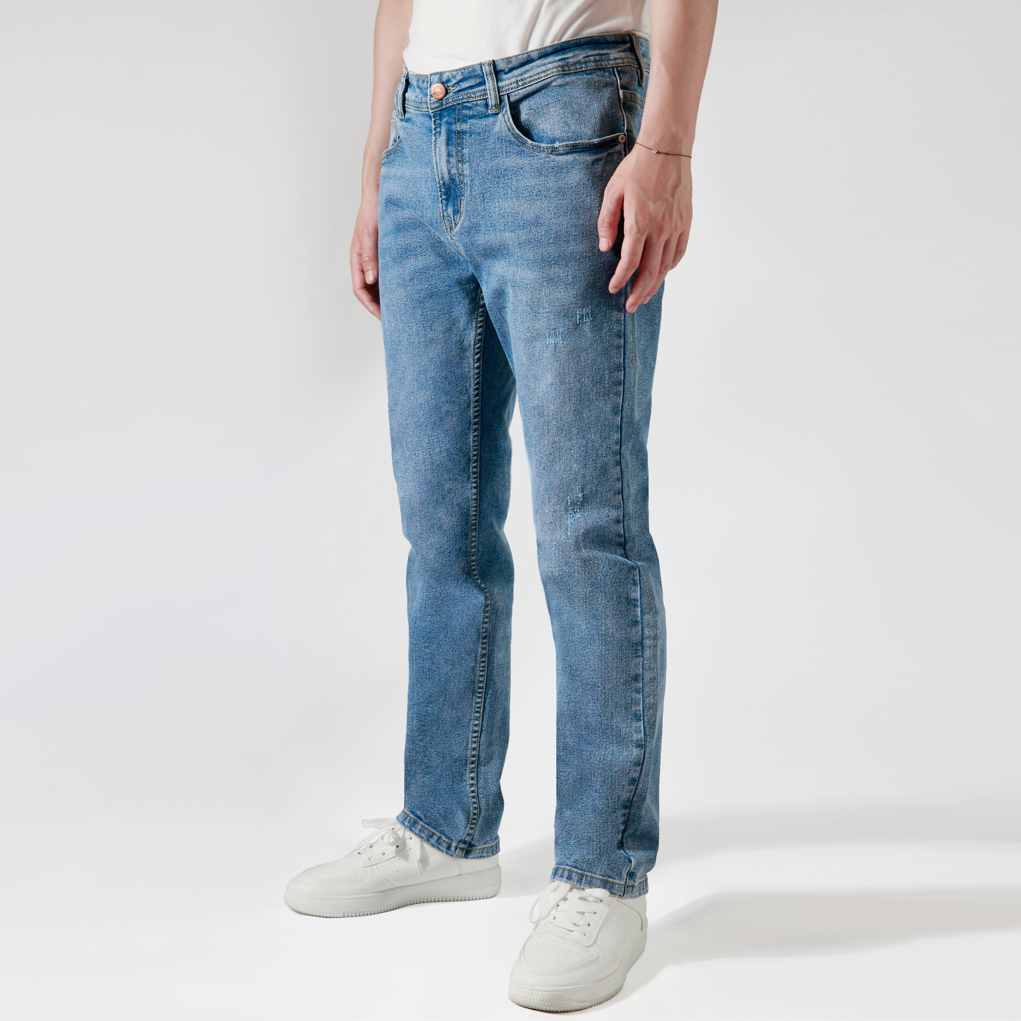 slim tapered jeans meaning
