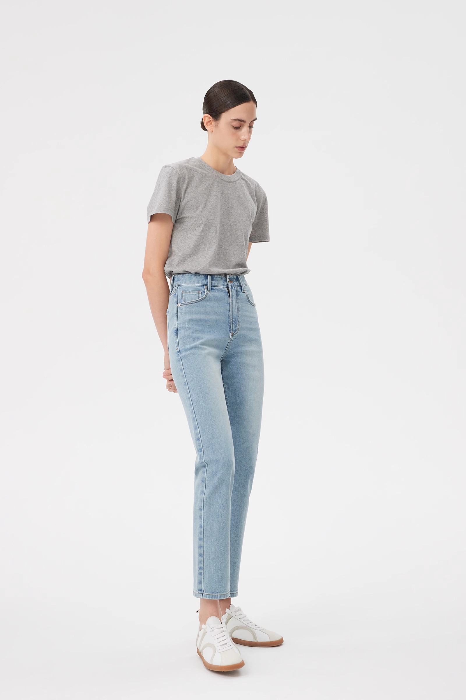ankle cropped pants