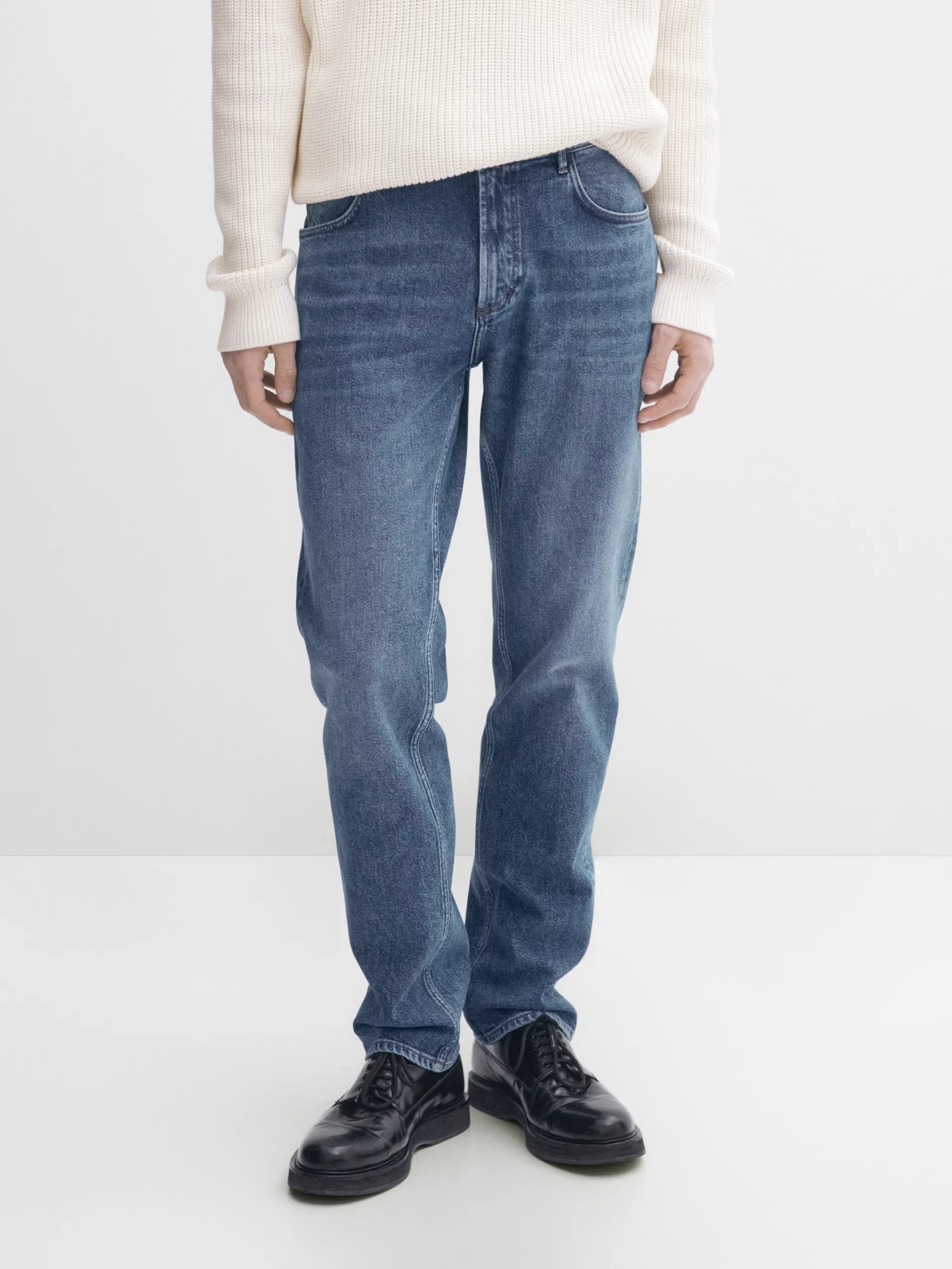 straight leg ankle jeans