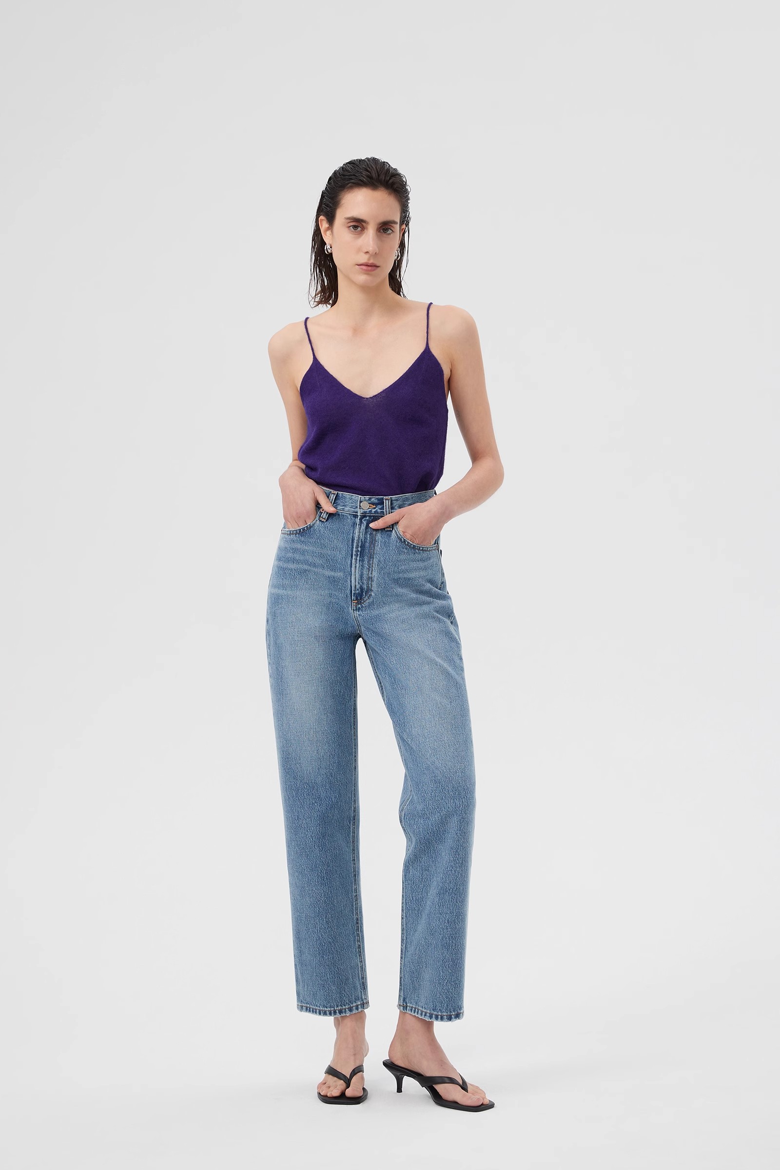 oversized straight leg jeans