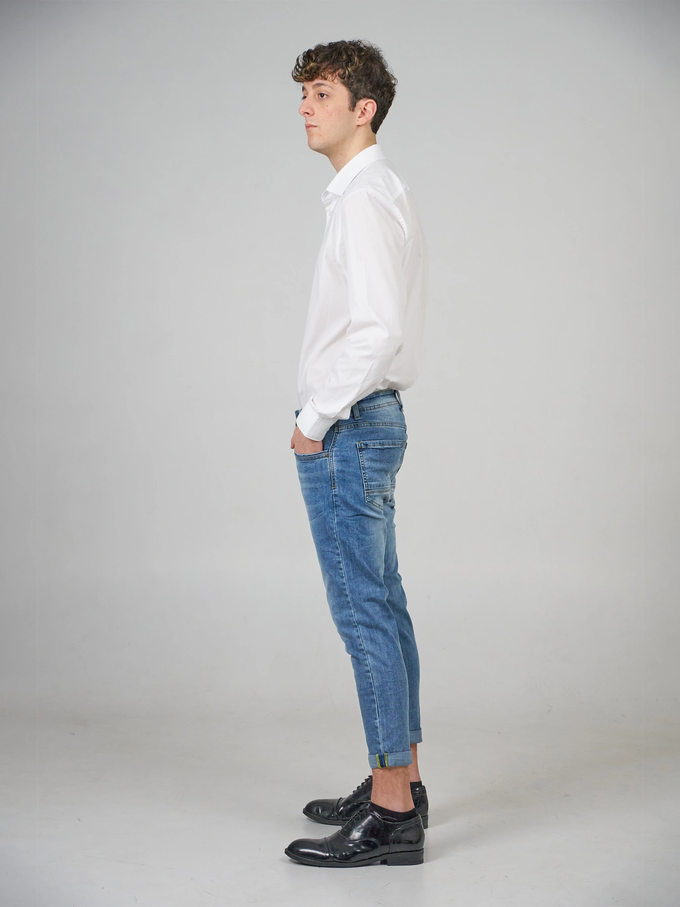straight leg cuffed pants