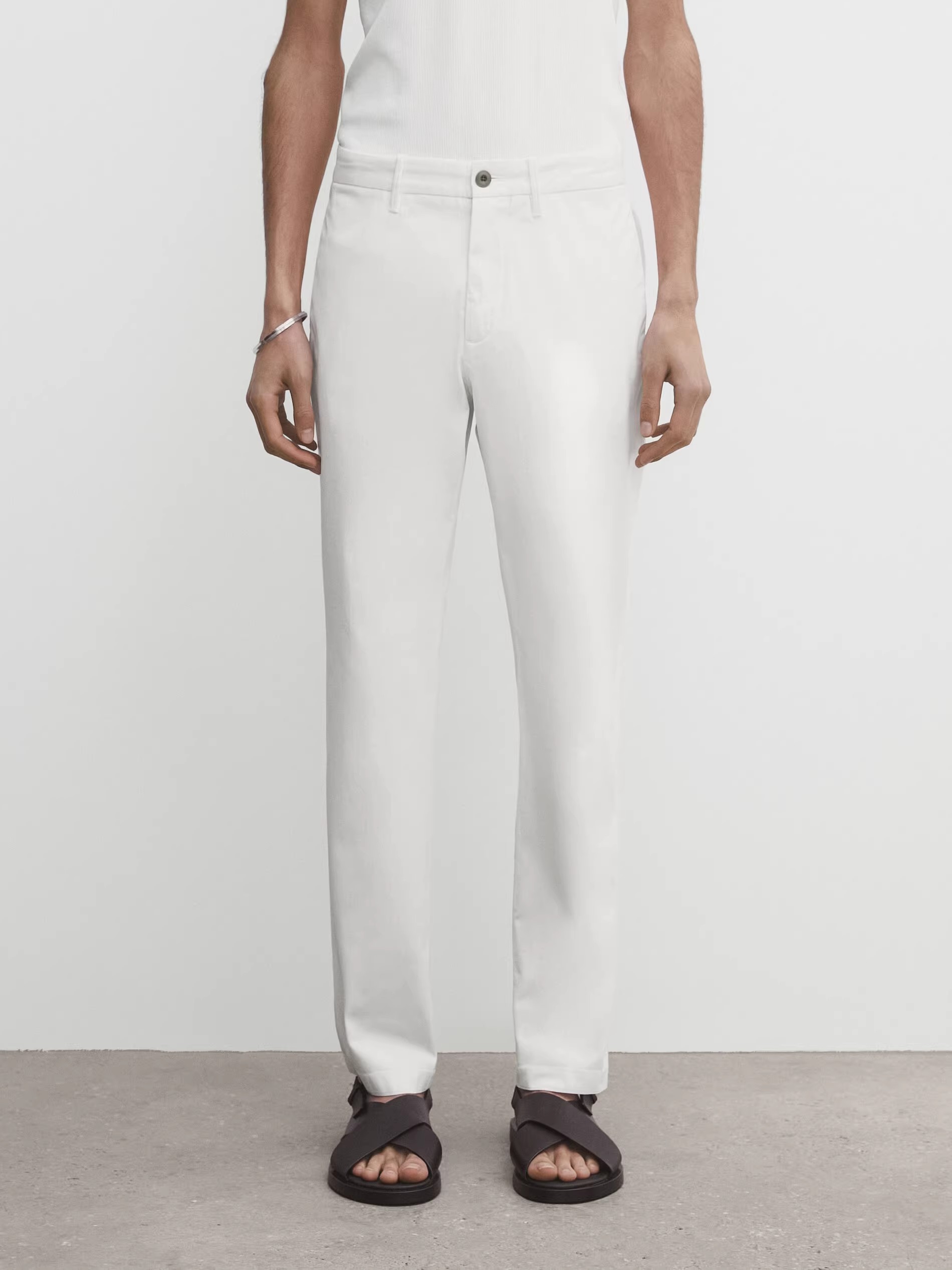 mens tapered khaki pants