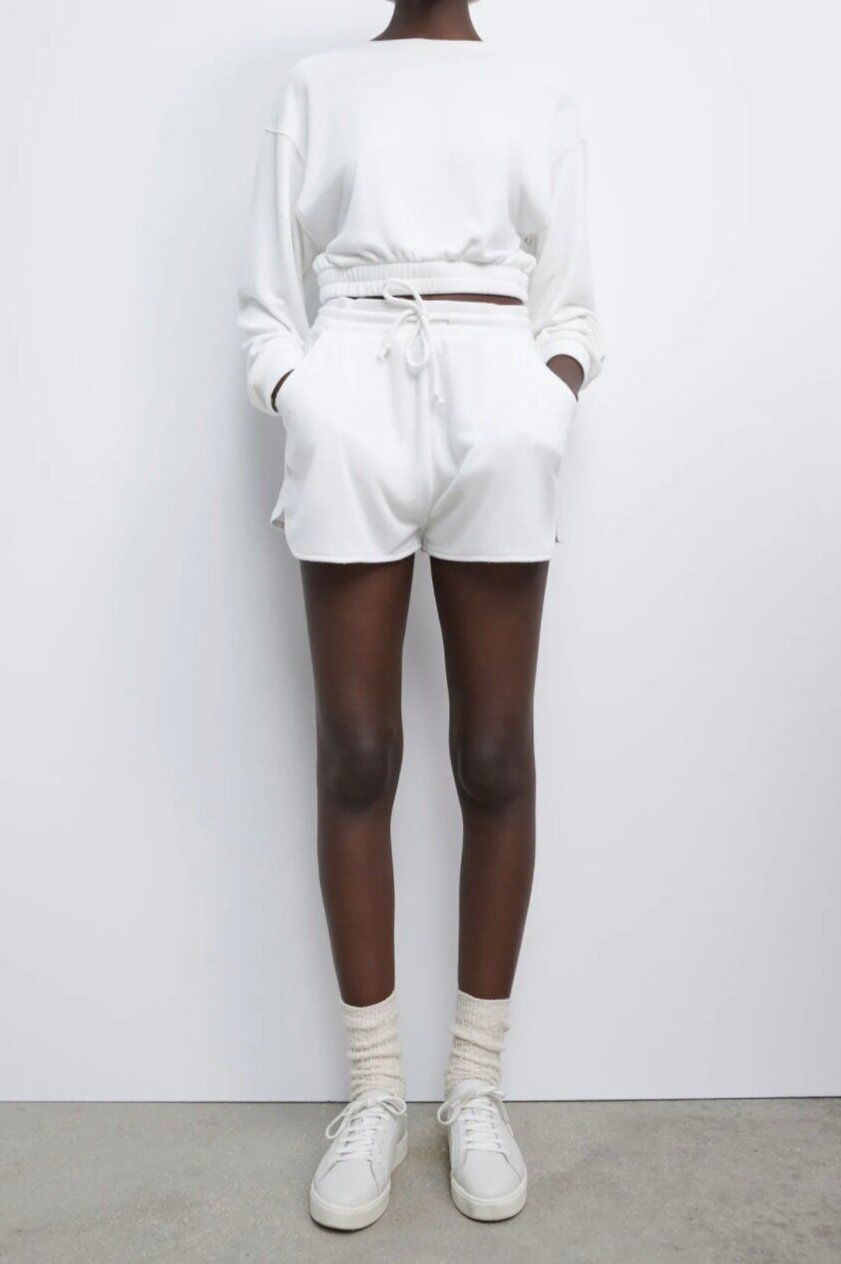 drawstring elastic waist shorts