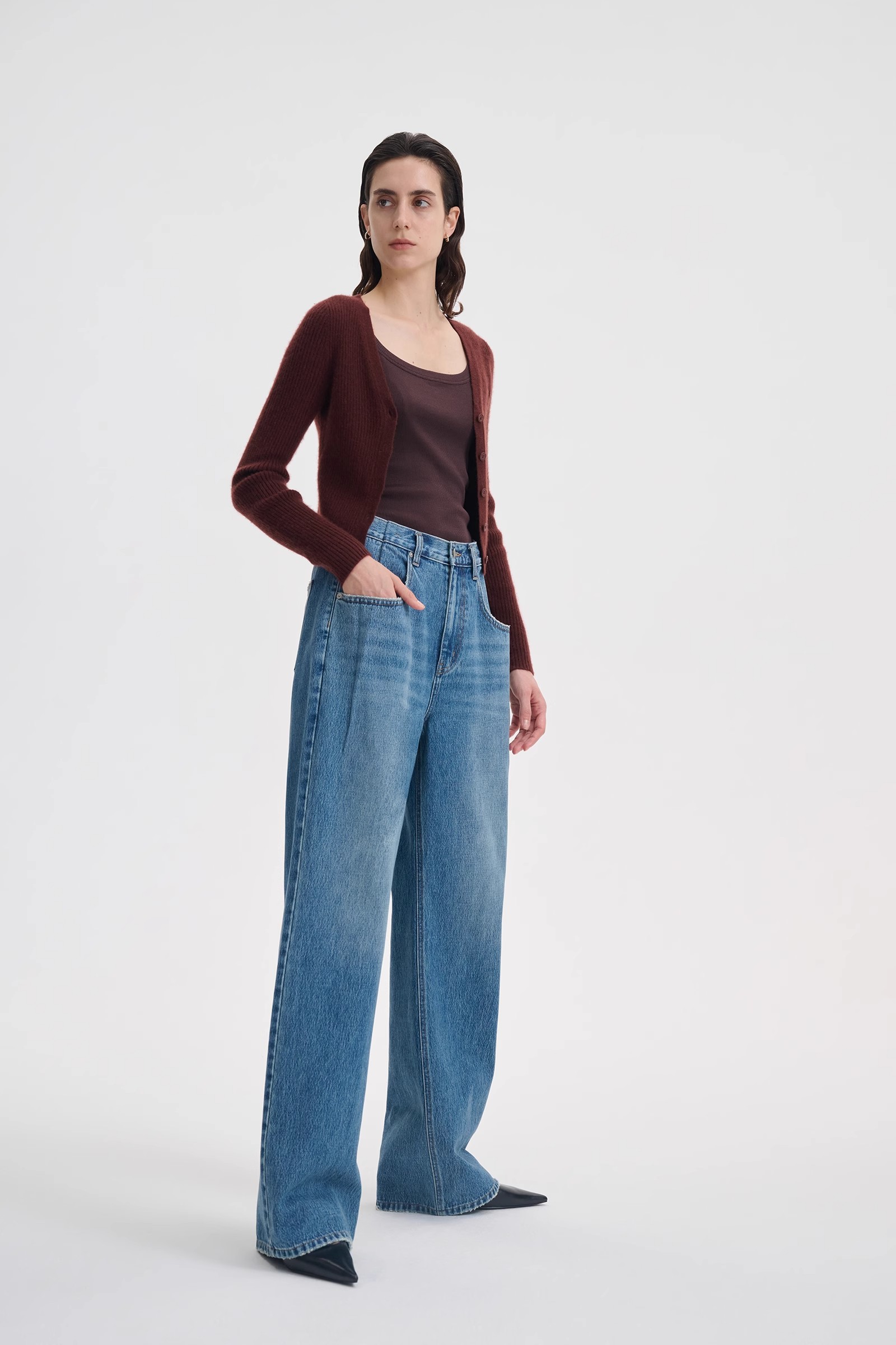 wide leg flared jeans