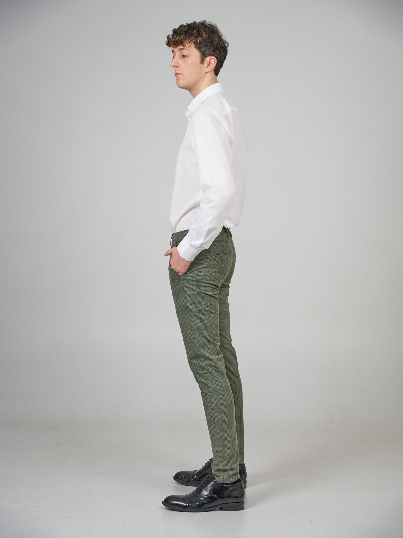 straight leg checkered pants