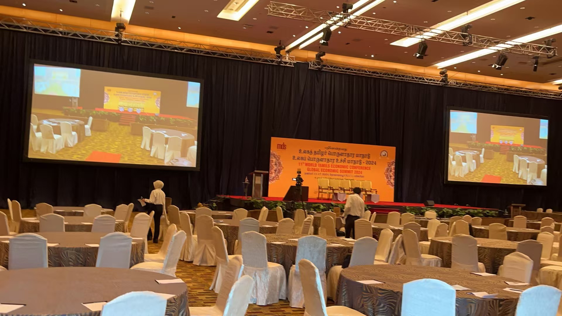 indoor fixed led display for restaurant