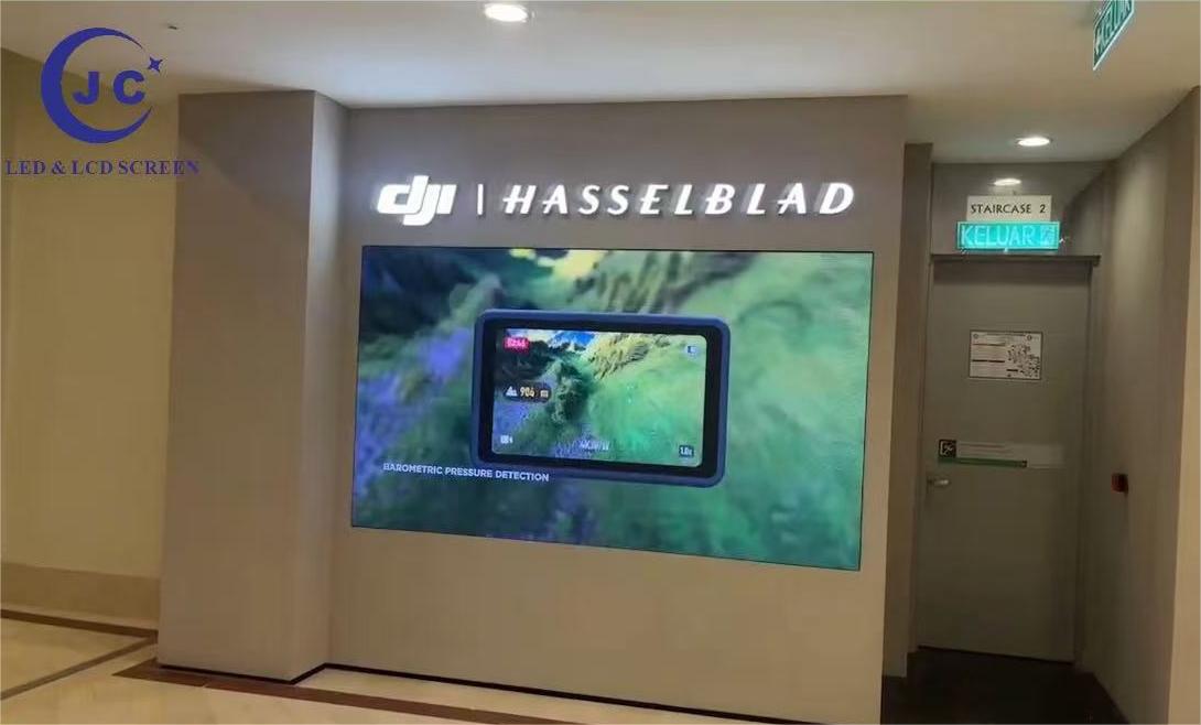 junchen indoor fixed led display case