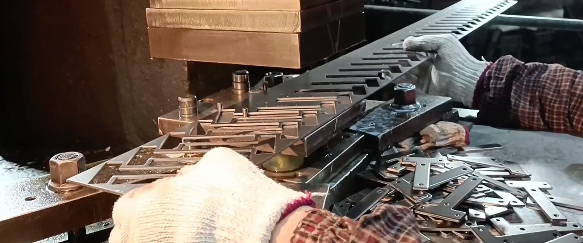 metal stamping service