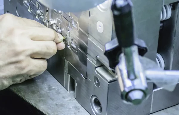By following pre-programmed G-code instructions, CNC machining minimizes human error, enhances production efficiency, and supports versatile operations such as milling, turning, and drilling on various materials.