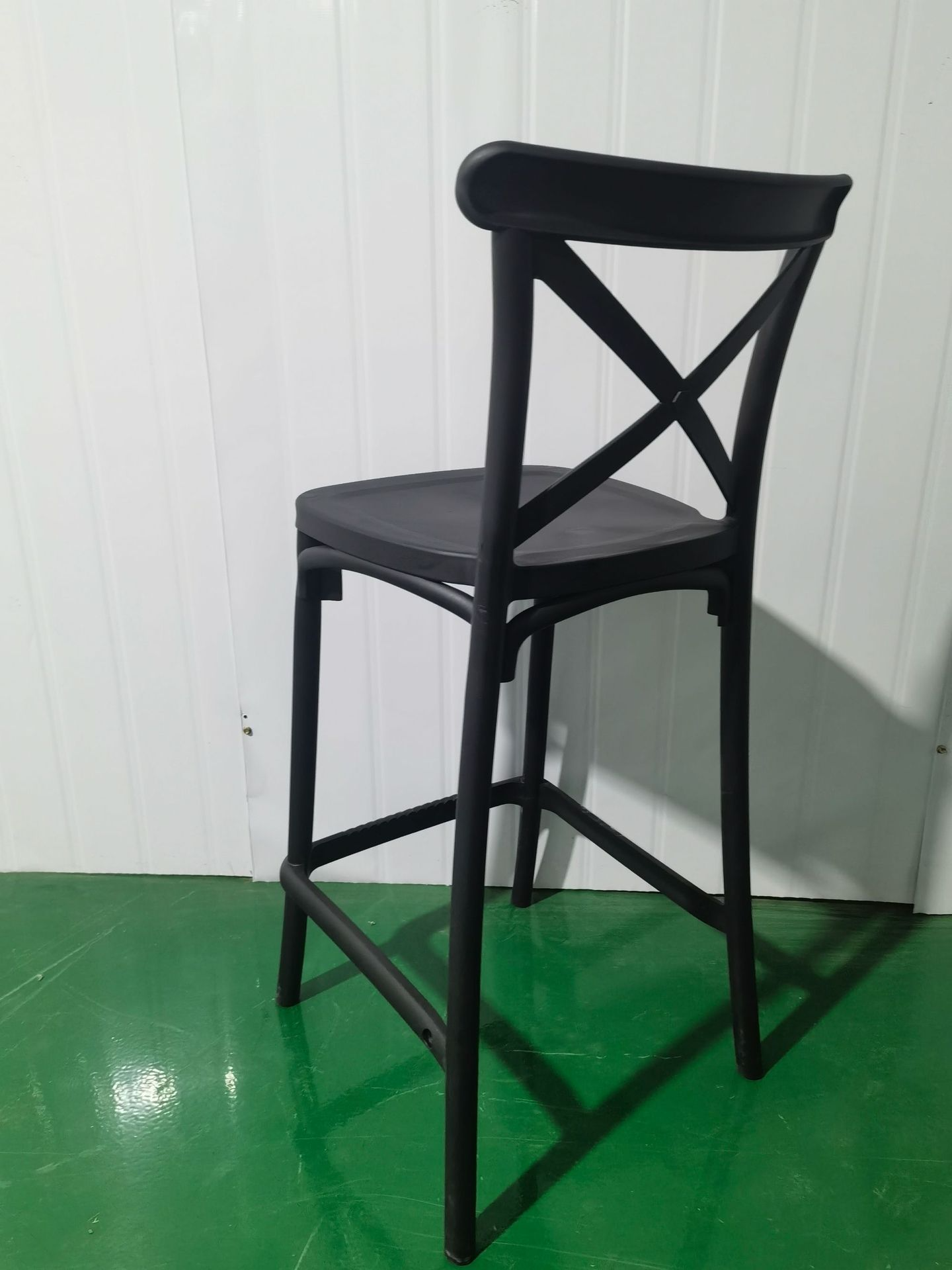 Plastic Bar Chairs,Plastic Counter Stools,Plastic Outdoor Bar Stools Manufacturer Luxury Plastic Bar Chairs Counter Height High Stool Cross Back for Dining Room Living Room Kitchen Balcony Outdoor