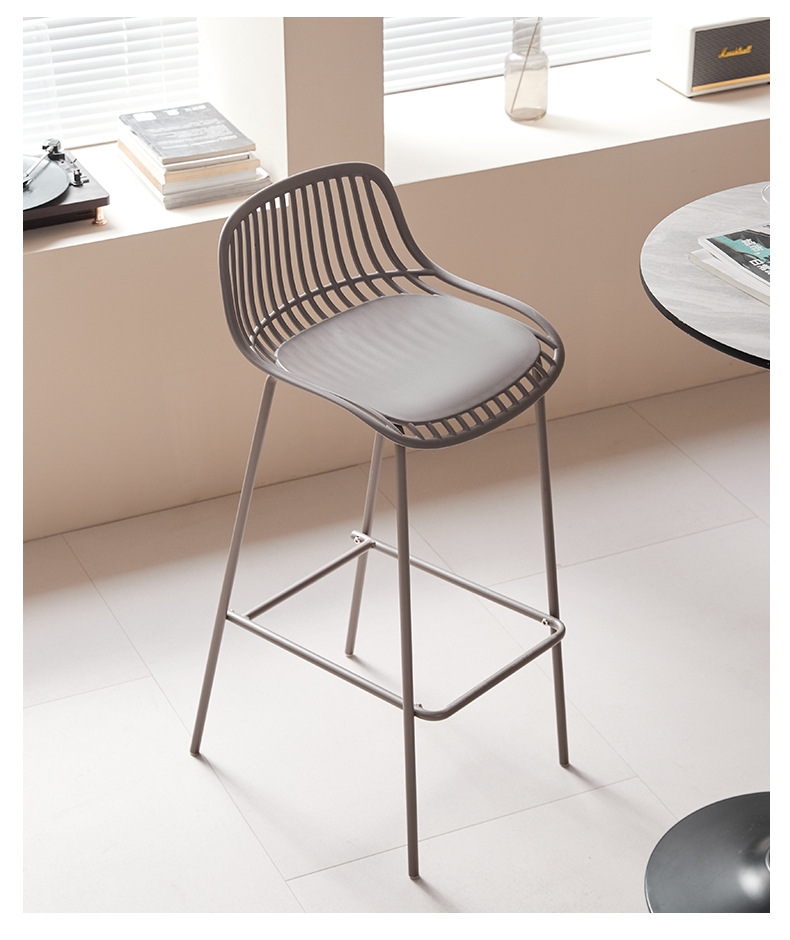 Bar Stools , Nordic Bar Stools , Ins Nordic Bar Stools，Modern Counter Height Plastic Bar Stool Chair Metal Base Portable for Home Outdoor Garden Dining Hotel Manufacturer's New Design