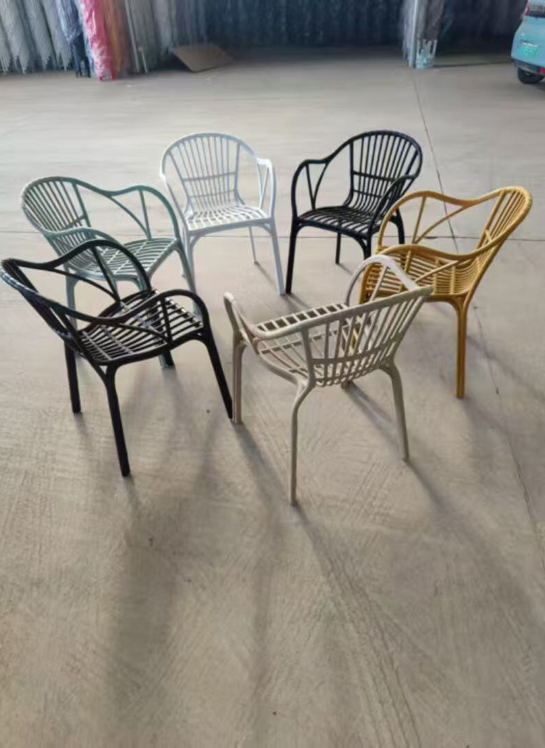 Plastic Dining Chair,Black Plastic Dining Chairs,Modern Plastic Dining Chairs EaseNeat Simple Design Black Dining Chair For Cafe Restaurant Garden Furniture Use