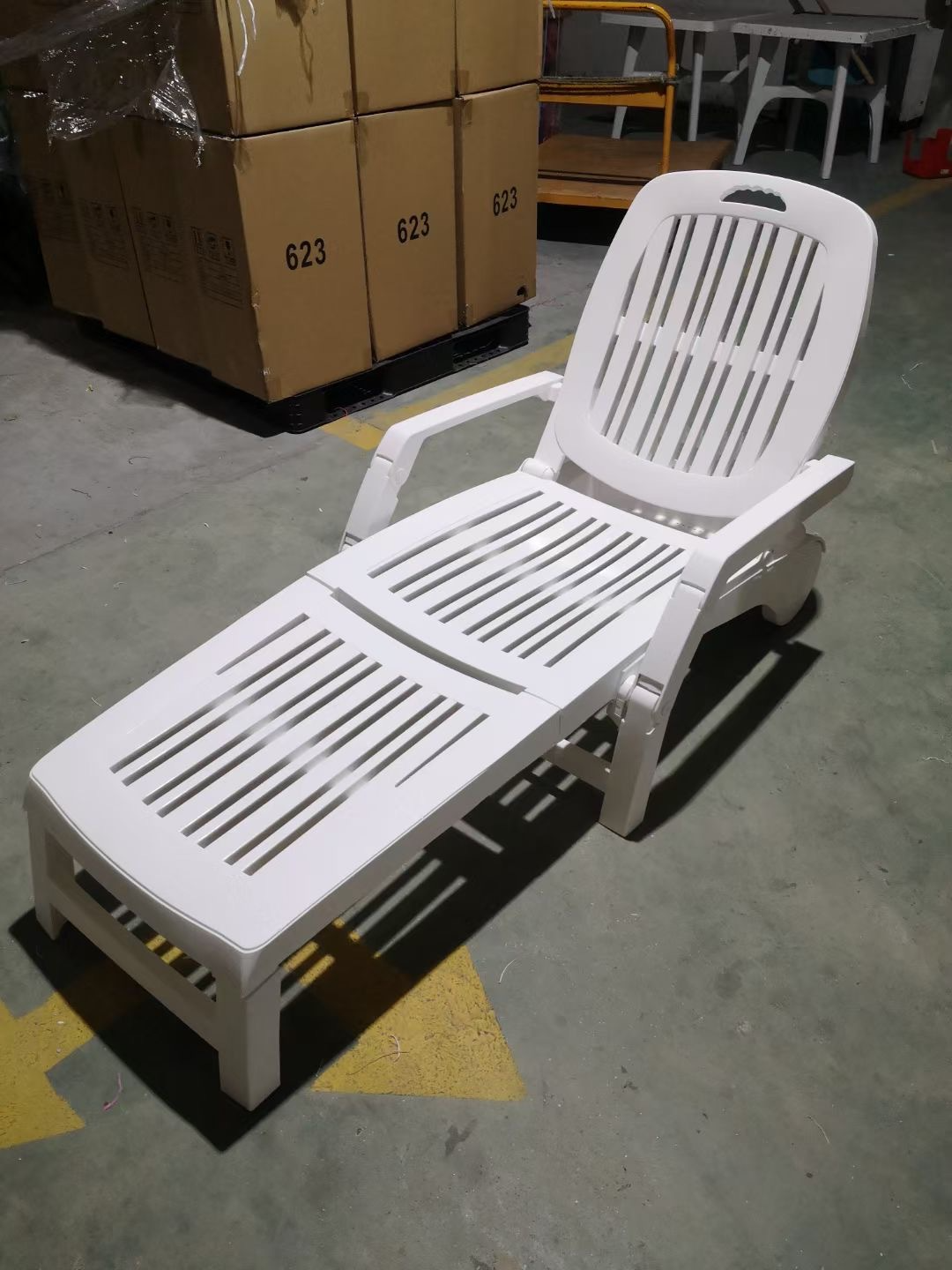 Beach Chairs,Travel Beach Chair,Luxury Beach Chairs EaseNeat Cheap Resort Leisure Hotel Garden Swimming Pool Plastic Sunbed Outdoor Lounge Beach Chairs