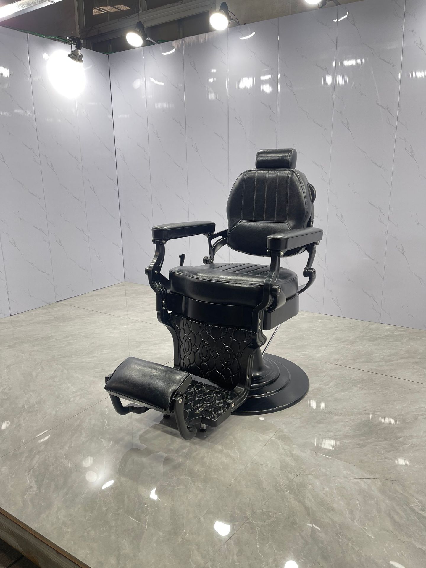 Barber Chair,Black Barber Chair,Barber Chairs Wholesale Wholesale Modern Adjustable Barber Chair Reclining Swivel Black Leather for Salon Beauty Studio