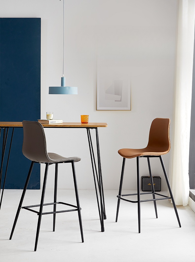 Wholesale Five-Star Hotel Luxury Cafe Furniture Modern Design High-End Bar Stool Chair in Gold Metal Leather Fabric for Dining,black counter stools / Plastic black counter stools / Minimalist Plastic black counter stools