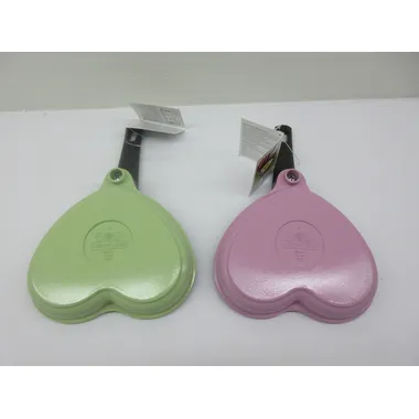 Cast Aluminium Heart Egg Pan