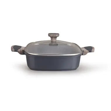 Essential Plus 	Square Low Casserole w/Lid