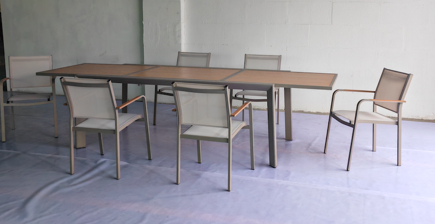 LeeSun 1905 extendable table1