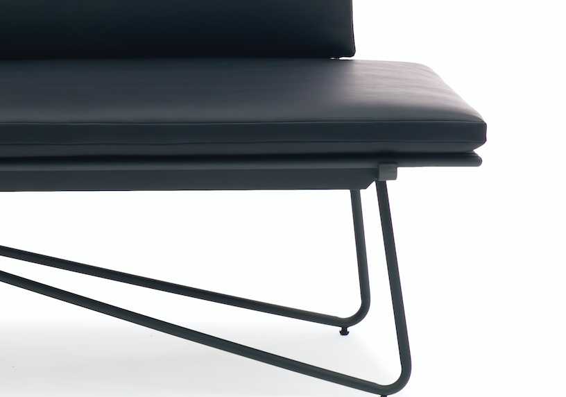 LeeSun HOMO bench (leather)