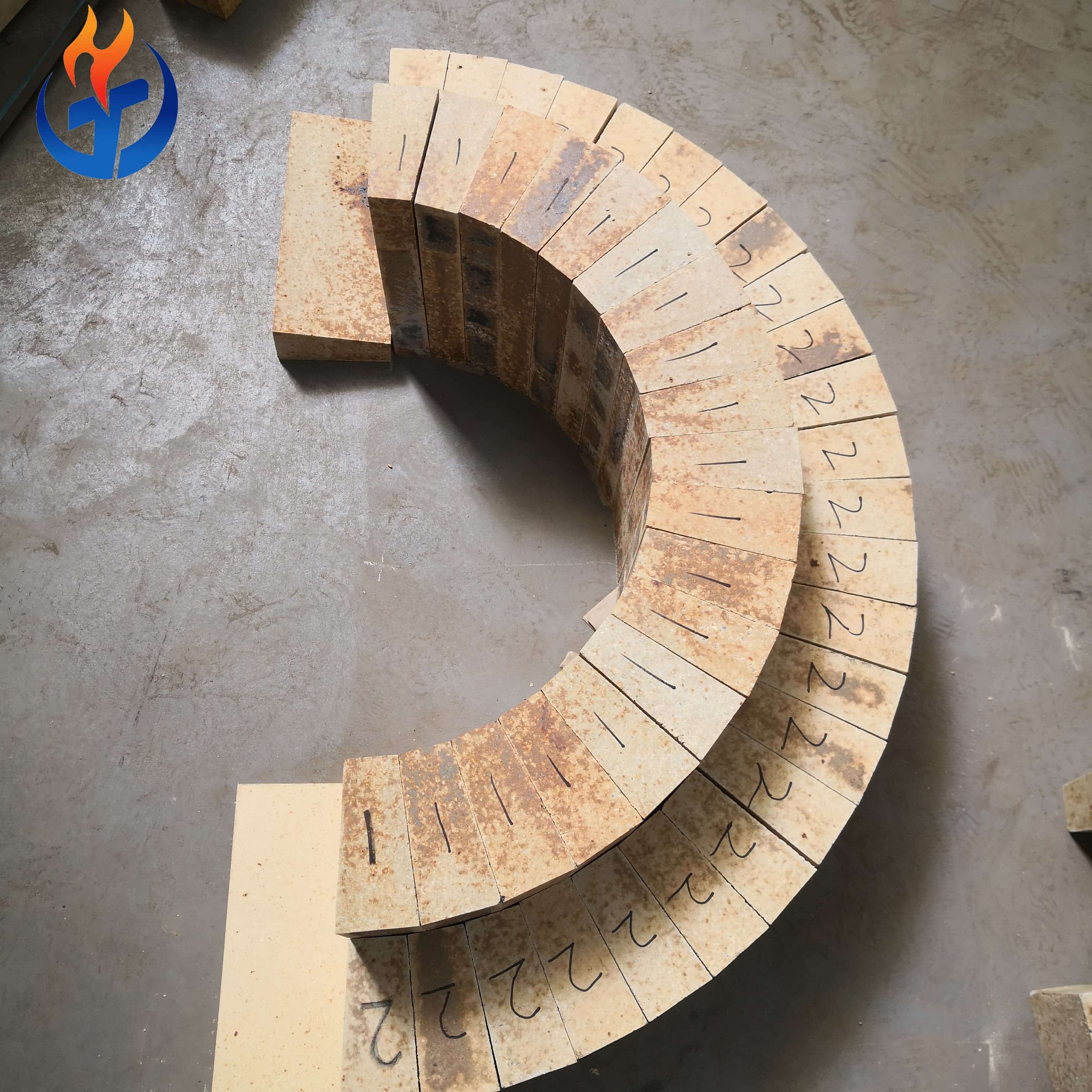 High alumina composite silicon carbide bricks