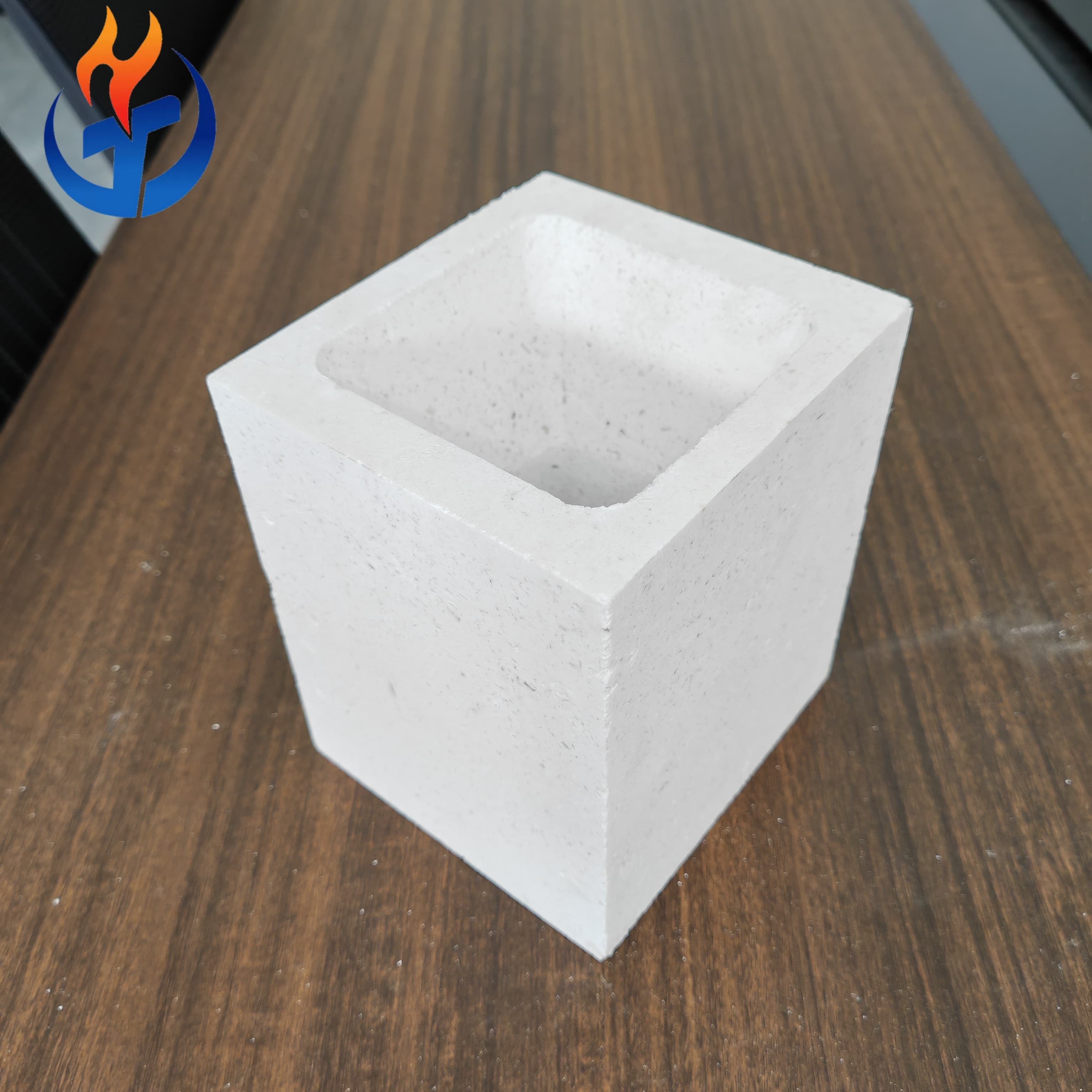 Corundum Mullite Brick