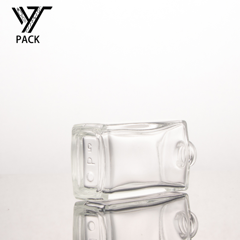 empty lotion bottles with pump