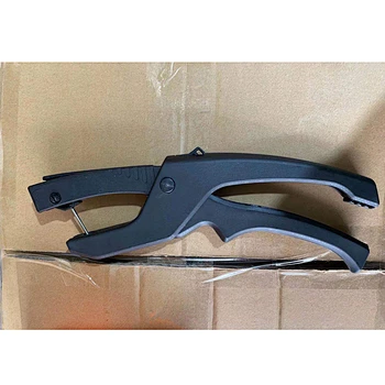 One Piece Tag Applicator
