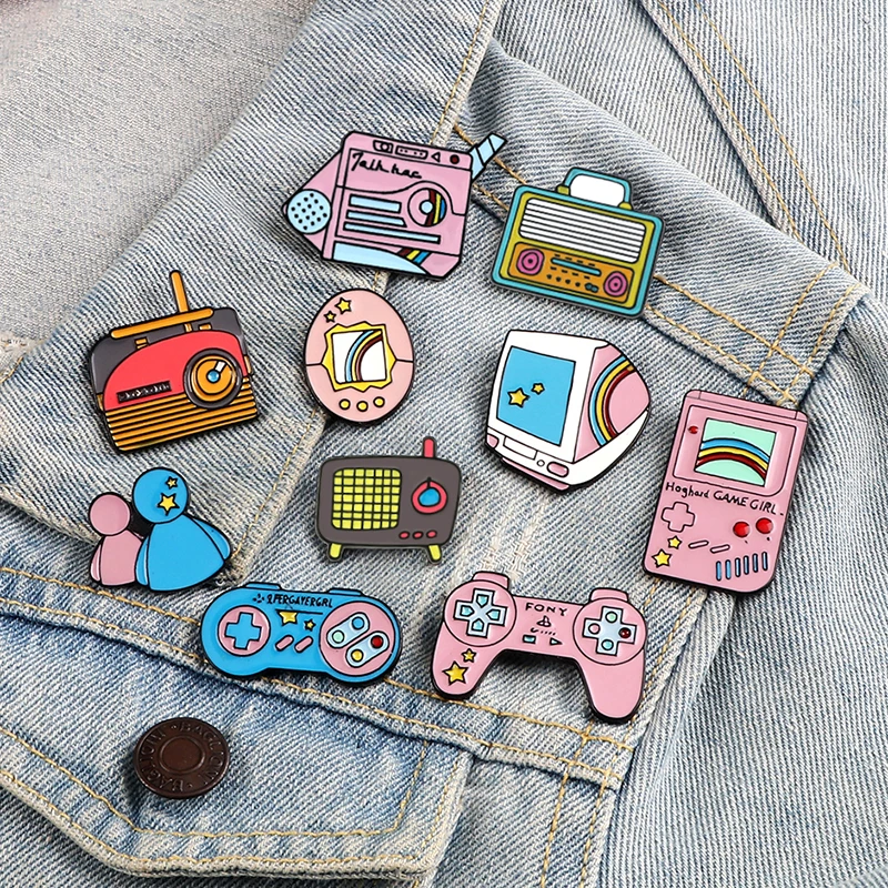 brooches and pins