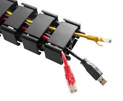 Robust cantilever drag chain for heavy-duty industrial applications, ensuring smooth cable/hose protection and reliable movement even in high-load scenarios.