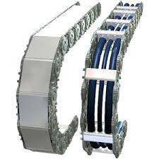 A professional steel drag chain supplier provides reliable, durable cable management systems for CNC machines, automation, and harsh working environments.