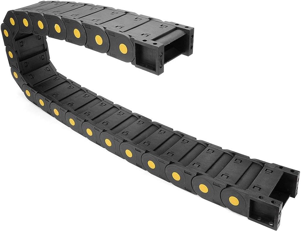 Efficient dynamic cable wire routing ensures smooth motion in automated systems.