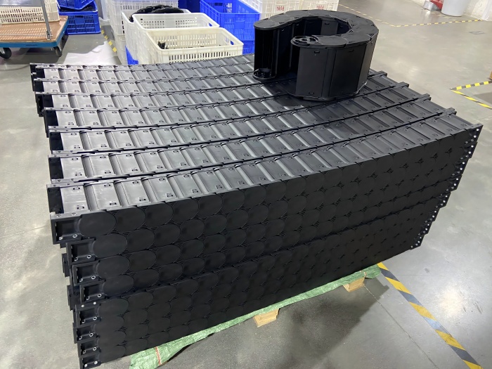 Certified UL-listed cable carrier designed for semiconductor cleanroom environments.