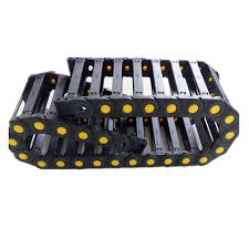 Durable hydraulic hose drag chain designed for smooth and protected fluid line routing in industrial machinery.