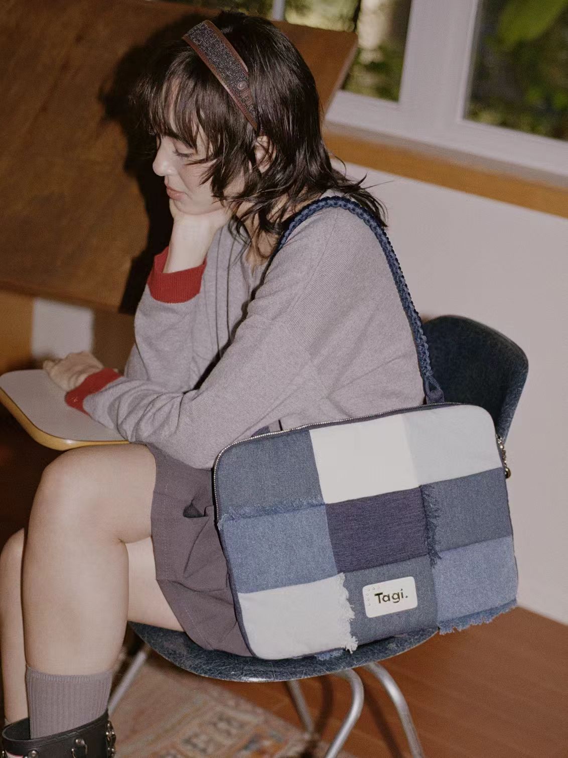 Fringed patchwork denim handbag, heavy-duty Anti-drop computer bag, B2B OEM ODM bulk order option