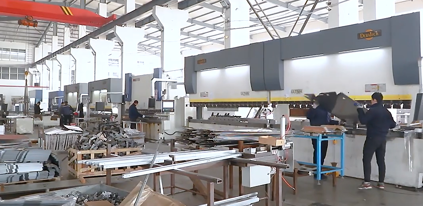 CNC machining parts: Components made via computer-controlledcomputer numerical control machining for precision.CNC machining aluminum: Precision processing of aluminum using CNC tech, leveraging its lightness.