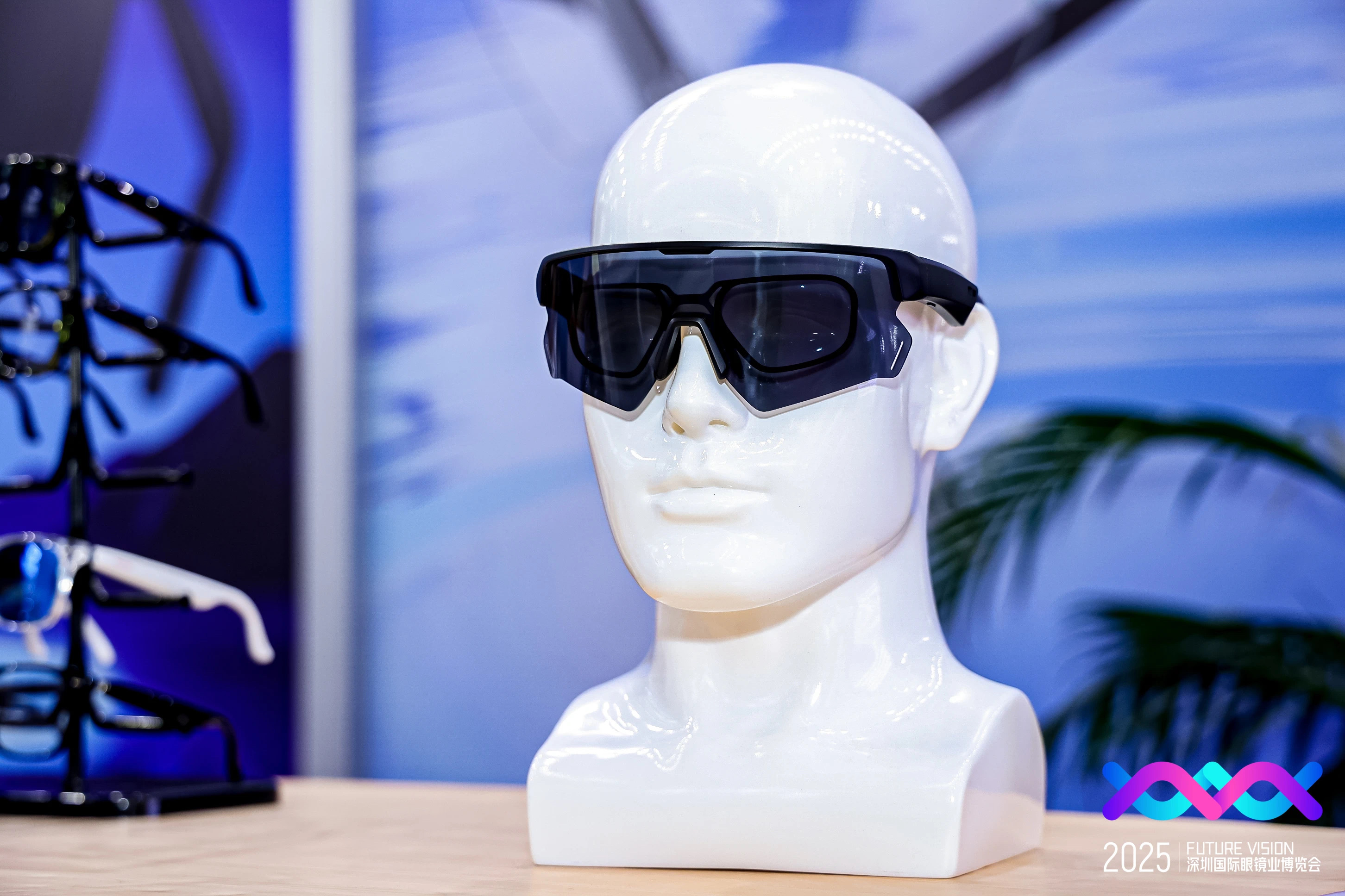smart eyewear manufacturers