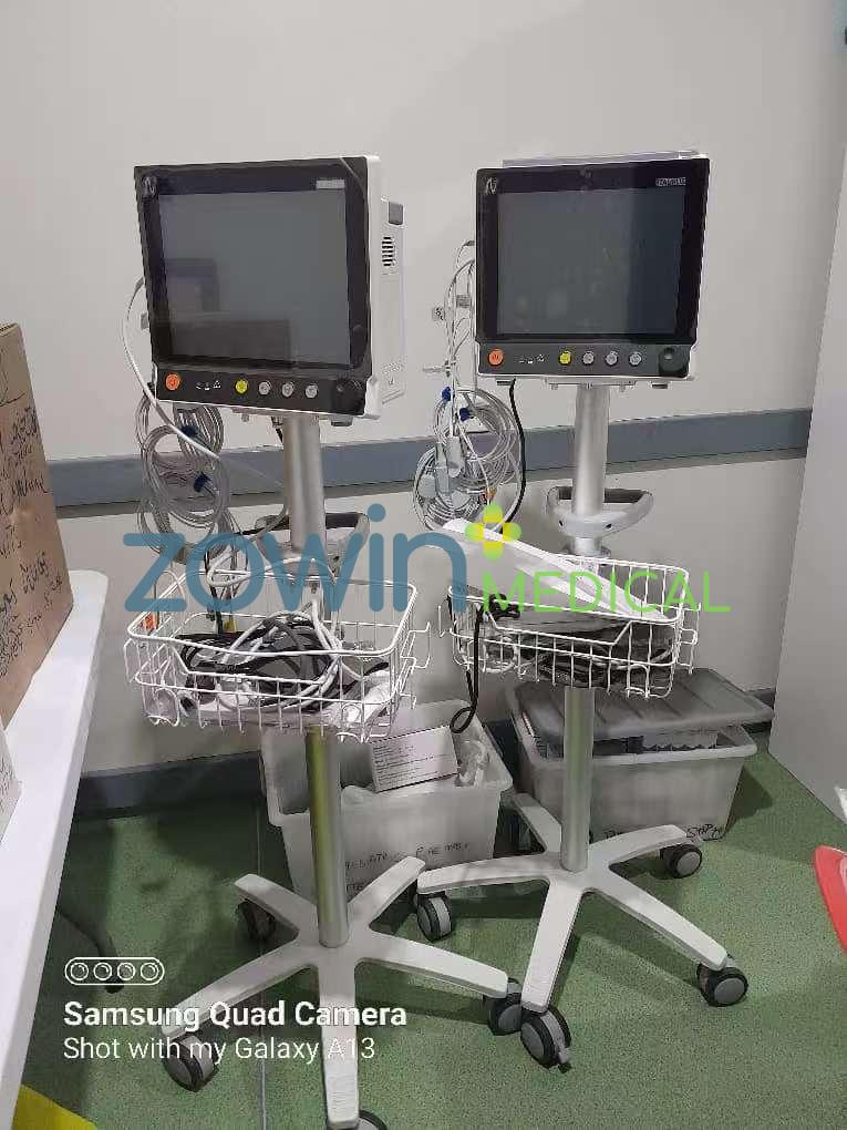 operating room equipment
