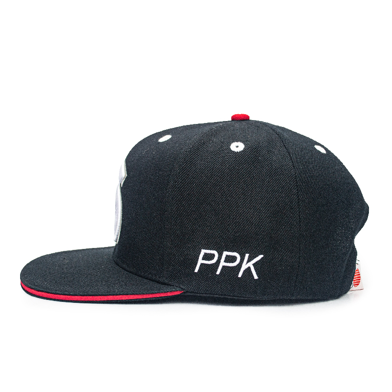 A Snapback cap is a trendy and widely - loved type of headwear. It is characterized by its structured crown, which gives it a firm and well - defined shape, maintaining its form even after long - term use.