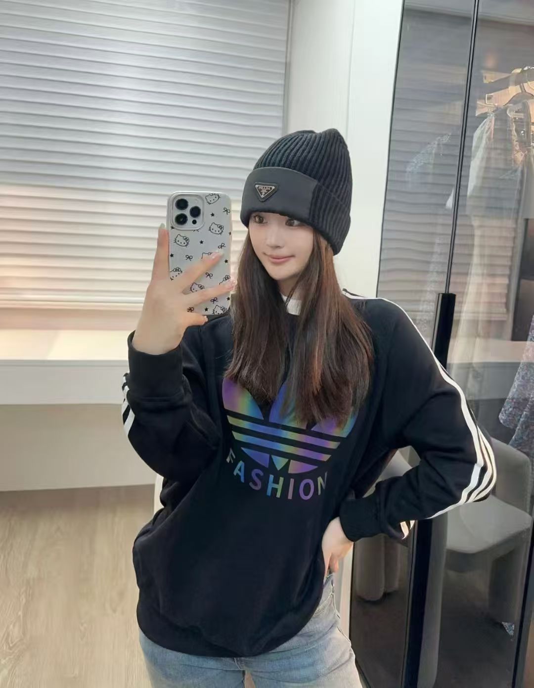 Comfortable to wear, beautiful and elegant hat