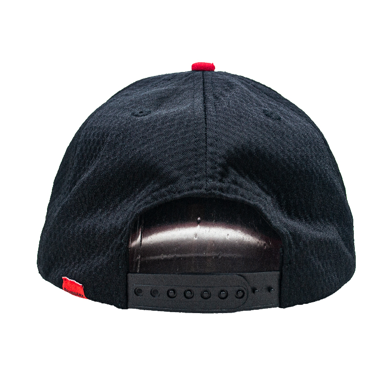 Men's trucker hats combine breathable mesh backs with structured fronts, making them a versatile choice for everyday wear.