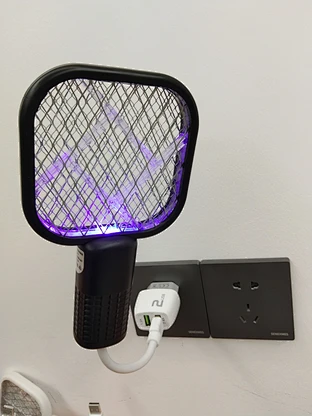 bug zapper light bulb