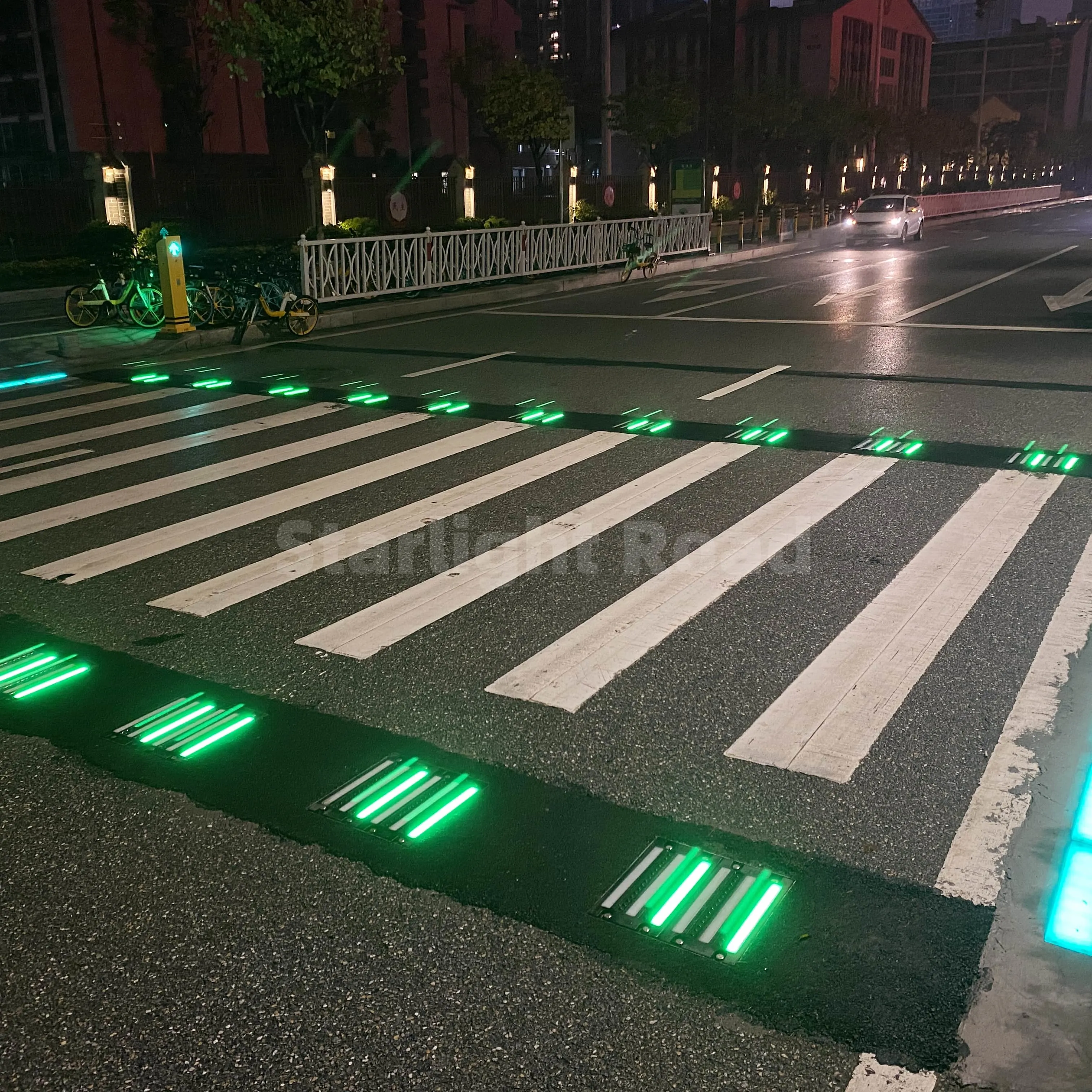 LED Smart crosswalk Road-embeded cast iron Block