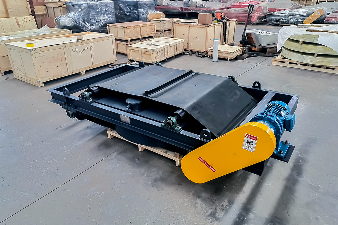 belt type electromagnetic iron remover