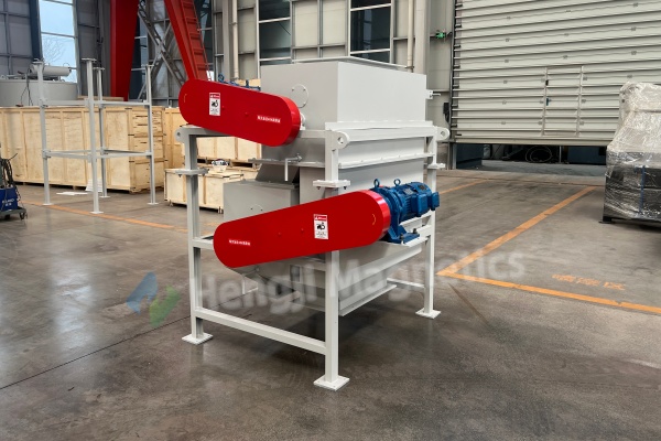 What Is a Rare Earth Drum Magnetic Separator?