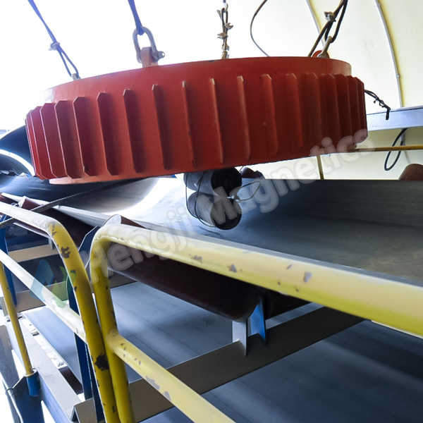 RCDB Disc Suspended Electro Magnet Separator Key Application Scenarios 1