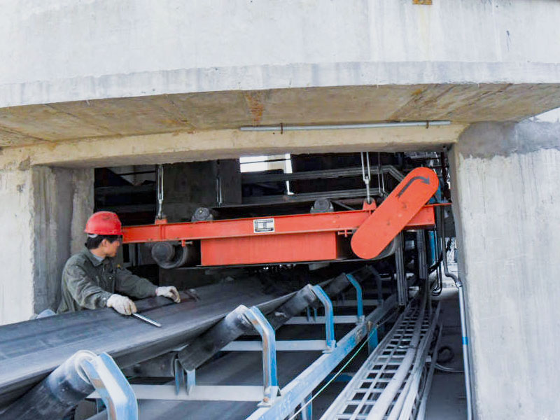 RCYD Permanent Self Cleaning Belt magnet For Conveyor Key Application Scenarios
