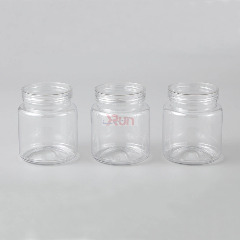 We supply pharmaceutical plastic closures that meet strict standards for your protein powder packaging, pickle containers, and clear plastic jars